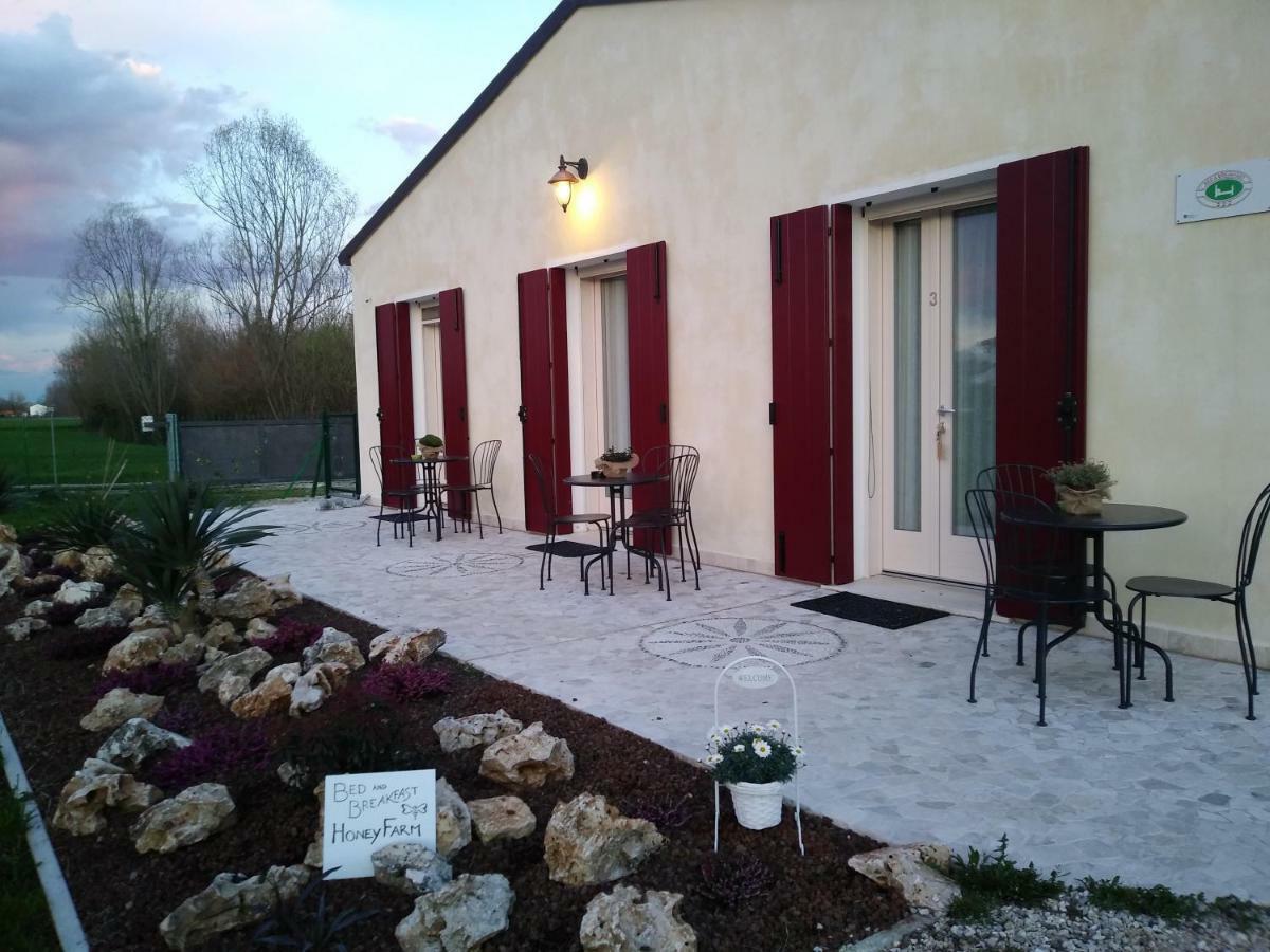 Agriturismo Honey Farm Piazzola sul Brenta Esterno foto